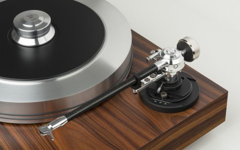 E.A.T. Forte Turntable - Palissander