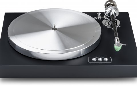 E.A.T. C-Dur Turntable - Satin Black with E.A.T. Jo N°5 Cartridge