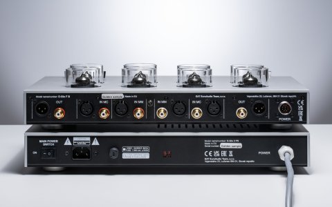 E.A.T. E-Glo FB Phono Stage + PSU - Backview - SILVER