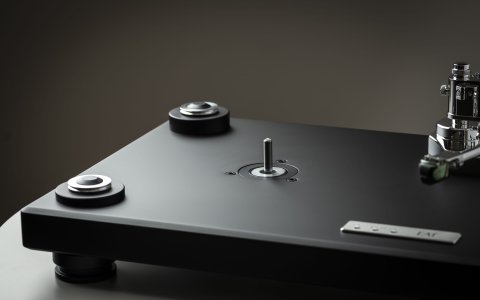 E.A.T. F-Dur Turntable