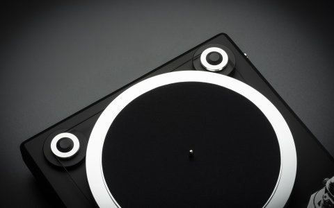 E.A.T. F-Dur Turntable