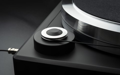 E.A.T. F-Dur Turntable