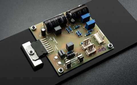 E.A.T. F-Dur Turntable