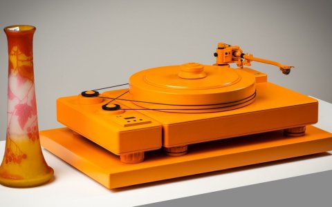 Fortissimo Orange, inspired by Lambo & Émile Gallé