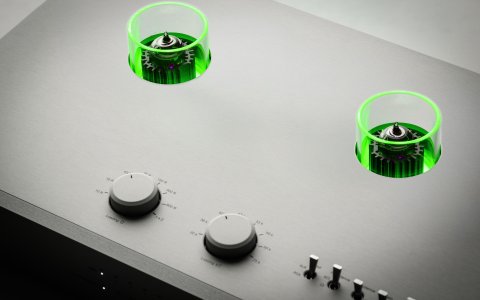 E.A.T. E-Glo CB Phono Stage