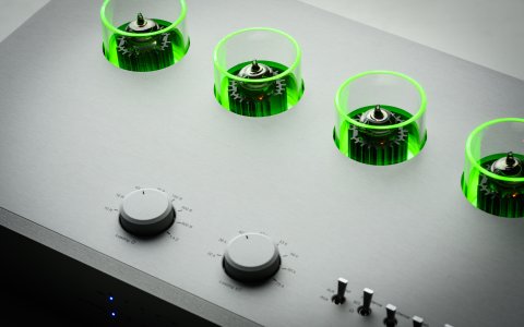 E.A.T. E-Glo SB Phono Stage