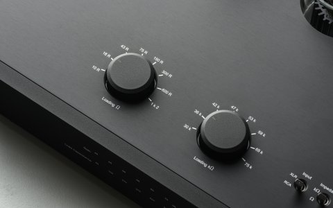 E.A.T. E-Glo SB Phono Stage
