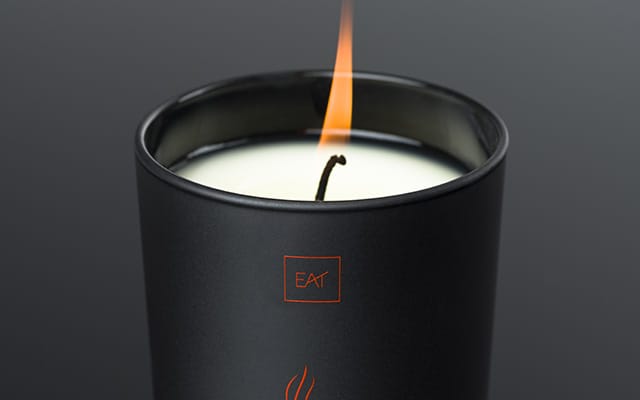 L'Oiseau de Feu Noir Candle